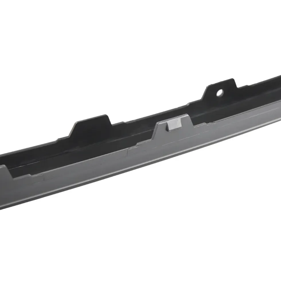 Bandeau de pare choc arrière central chromé pour Mercedes Classe C W203 berline