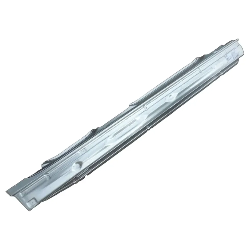 Bas de caisse droit pour BMW Série 3 E46 Berline et Touring (04/1997-07/2005) - côté passager