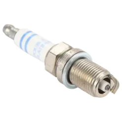 Bougie d'allumage BOSCH pour Audi A3 2003->