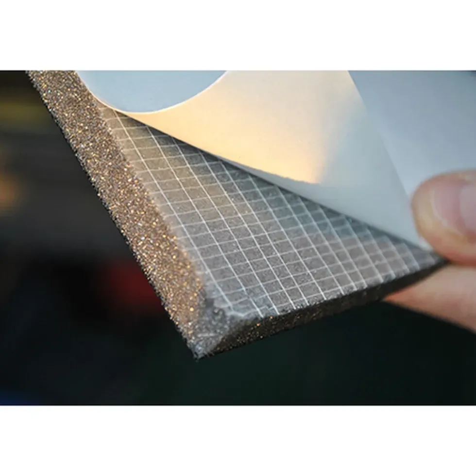 Insonorisant phonique pour capot moteur épaisseur: 1.1 cm - plaque de 100 x 50 cm - pour fourgons et vans aménagés