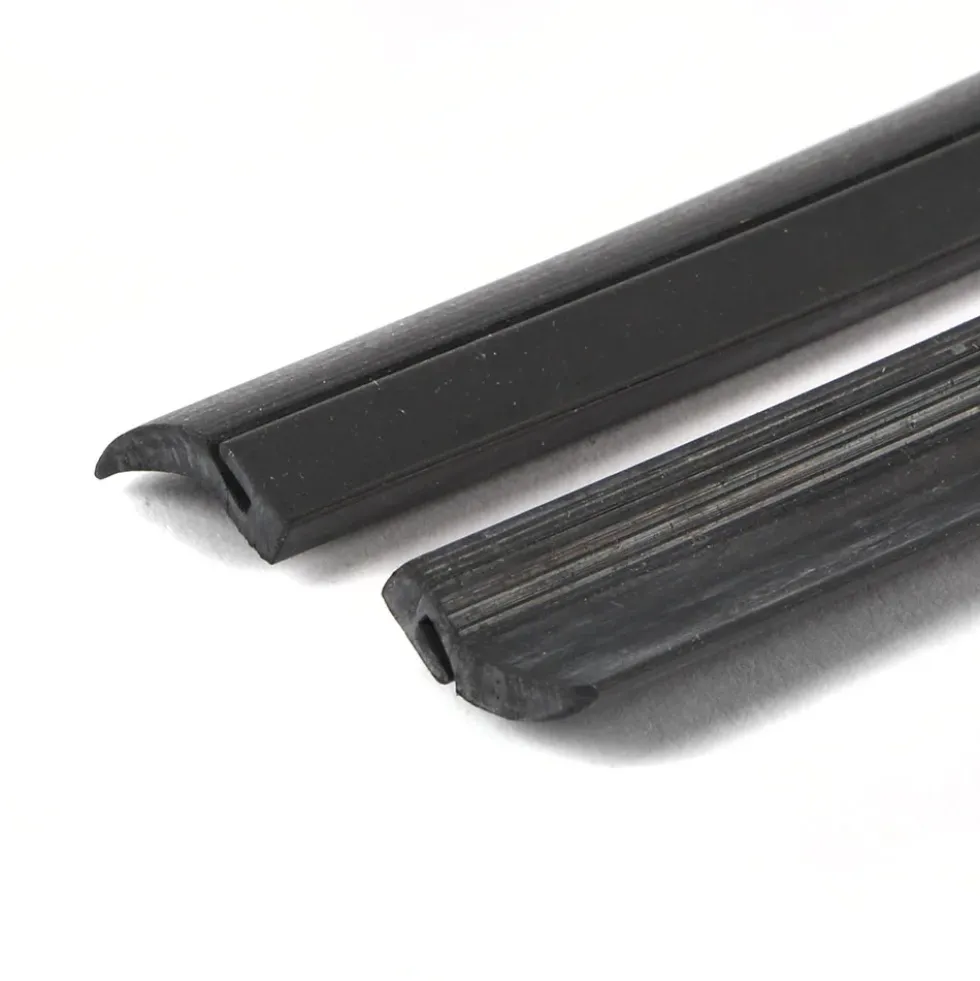 Joints verticaux de Popout pour Karmann Ghia 56 ->59 - par 2