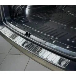 Protection de seuil de chargement en métal pour VW T5 avec hayon