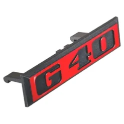 Sigle G40 noir sur fond rouge de calandre 7 barrettes pour VW Polo 2 86C GT G40 (09/1985-09/1989)